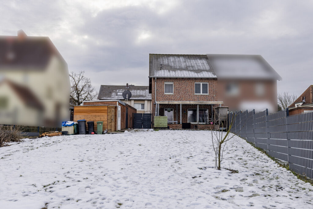 Blick zum Haus III